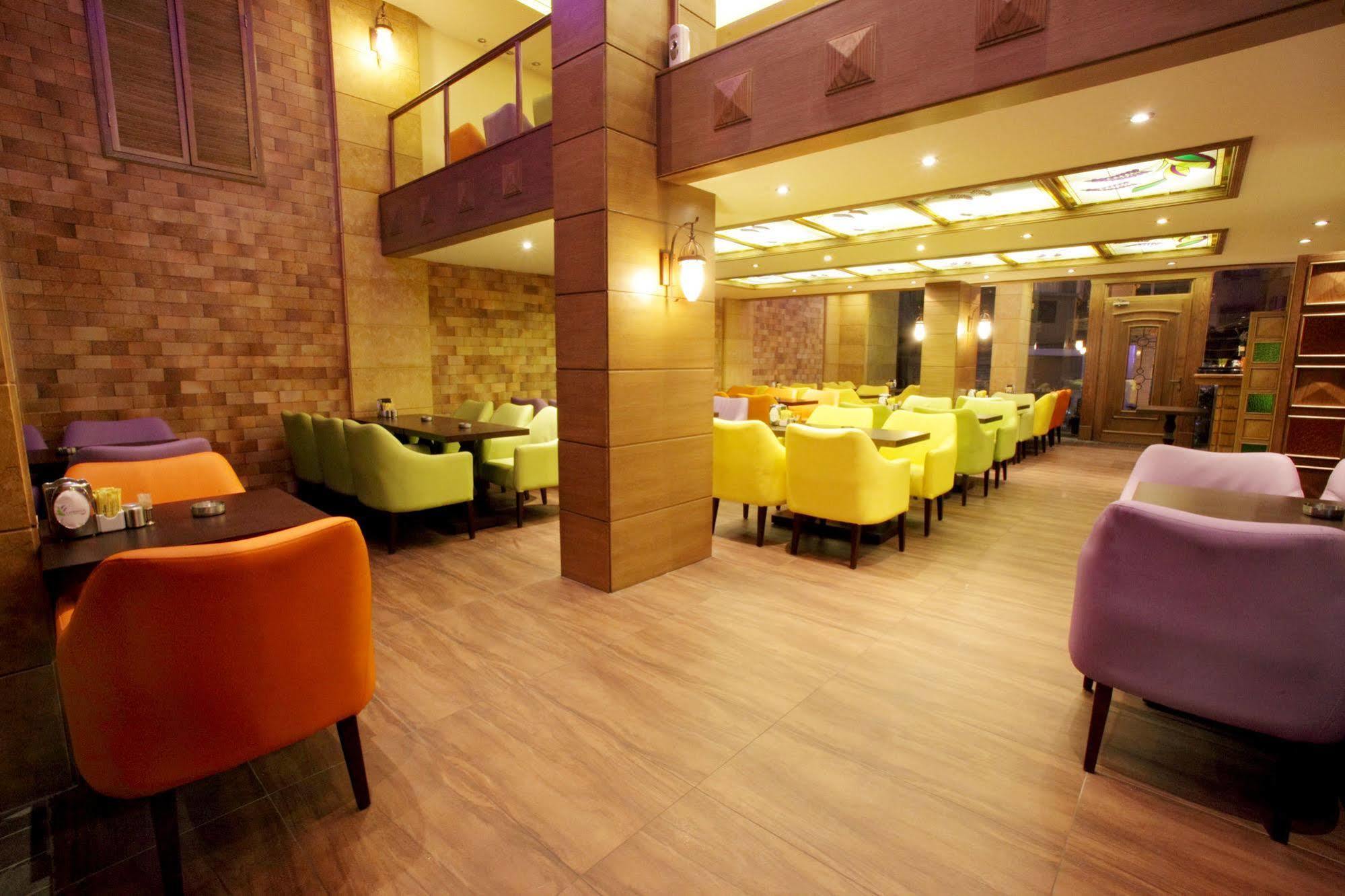 Lavender Home Hotel Beirut Esterno foto